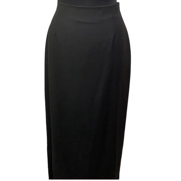 Dana Buchman Back Button Detail Skirt - Picture 4 of 4